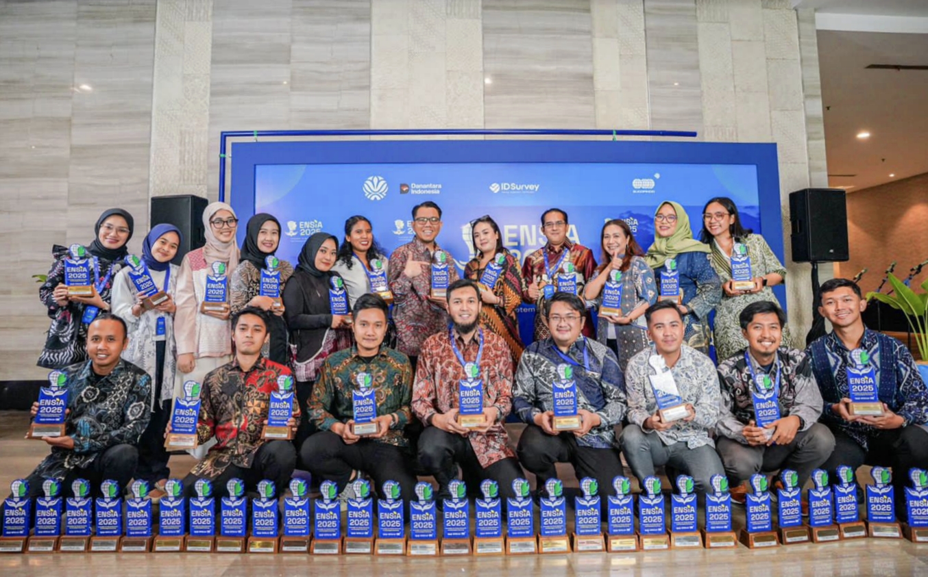 Pertamina Patra Niaga Regional Jatimbalinus menorehkan capaian bersejarah dengan meraih 70 penghargaan dalam ajang Environmental and Social Innovation Award (ENSIA) 2025 yang digelar di Hotel Bidakara, Jakarta Selatan pada Rabu (17/9).