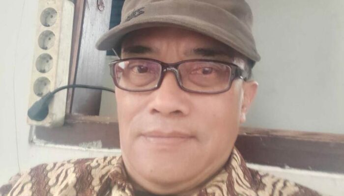 DPRD Kota Malang Pastikan Program Seragam Gratis untuk Siswa Negeri, Swasta Tetap Diakomodasi