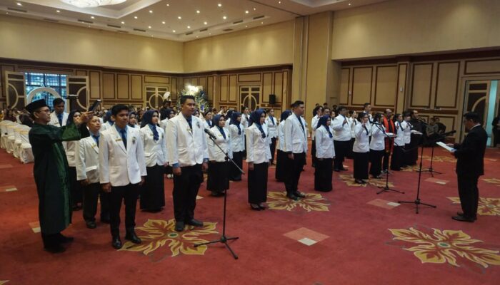 Universitas Ma Chung Raih 100 Persen Kelulusan Apoteker Angkatan Pertama 