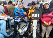 Memperingati Bulan Inklusi Keuangan (BIK) 2025, Otoritas Jasa Keuangan (OJK) Malang menggelar acara puncak bertajuk “Financial Evolution: Perjalanan Menuju Kemandirian Keuangan” di kawasan Tugu Balai Kota Malang, Minggu (26/10).