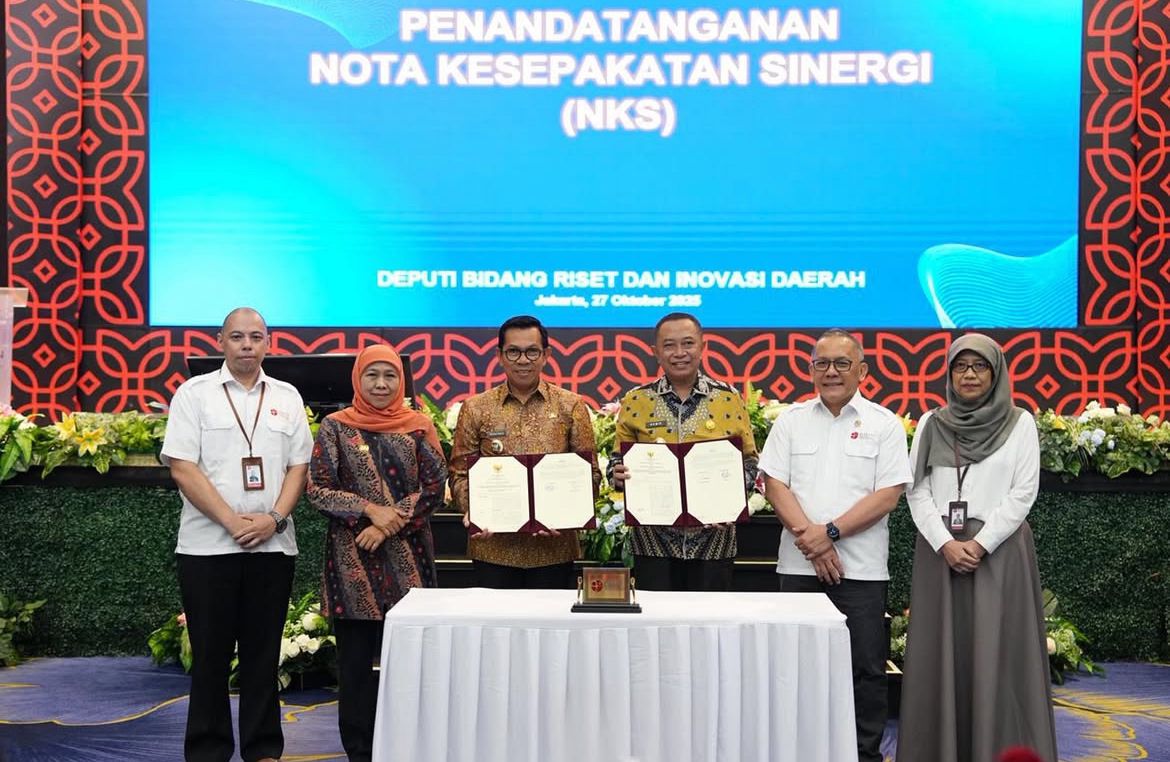 Langkah baru diambil Pemerintah Kota Batu. Melalui penandatanganan Nota Kesepakatan Sinergi (NKS) dengan Badan Riset dan Inovasi Nasional (BRIN), Senin (27/10/2025), Pemkot Batu resmi mengarahkan pembangunan daerah berbasis hasil riset dan kajian ilmiah.