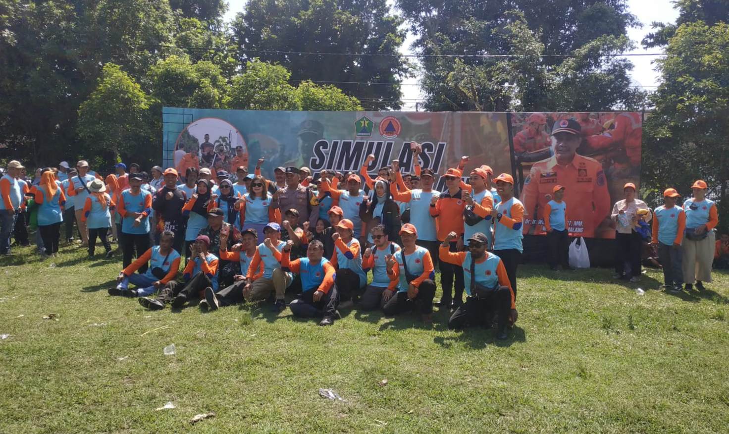 BPBD Kota Malang Kumpulkan Ratusan Warga Gelar Simulasi Penanggulangan Bencana