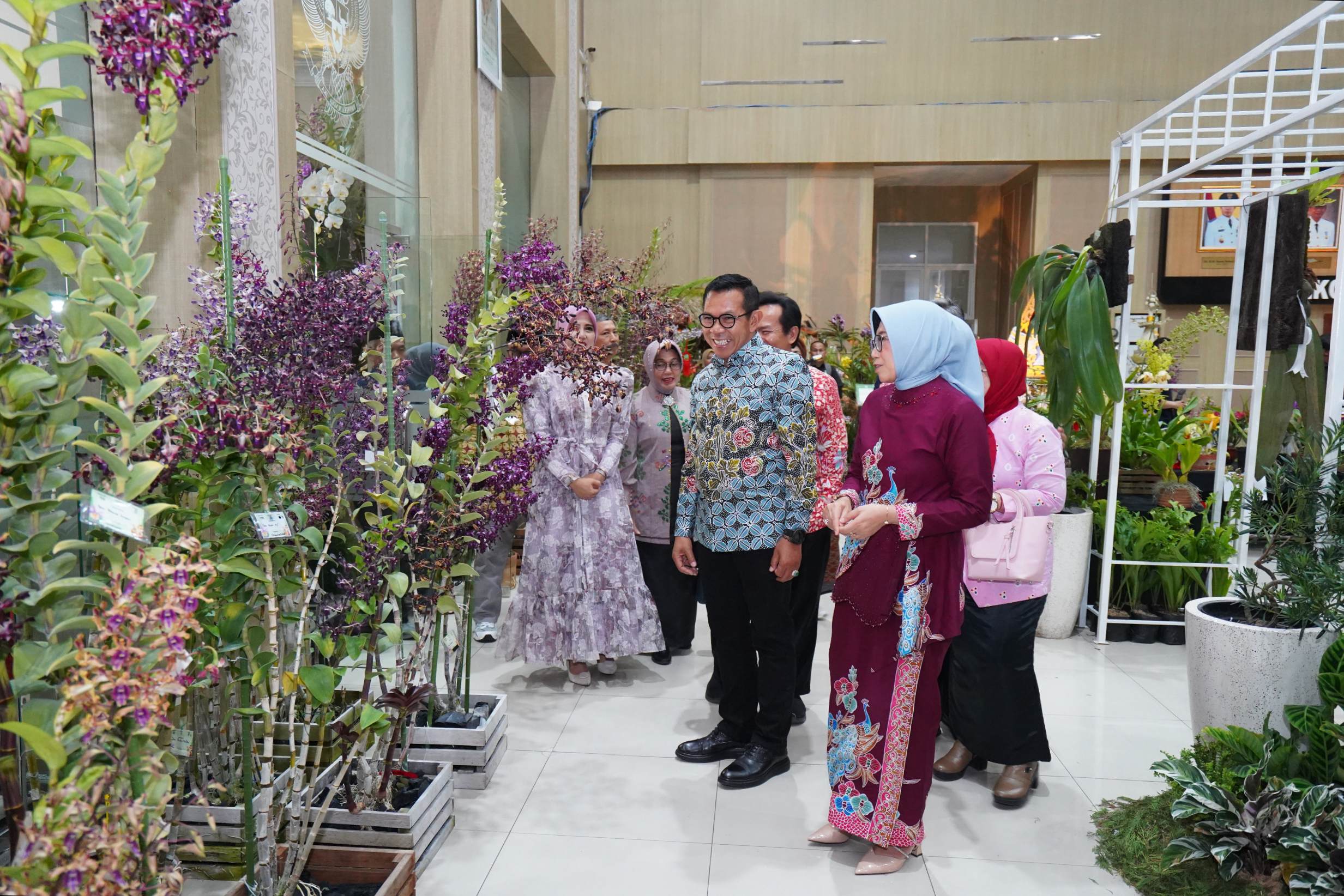 Pamerkan Keindahan Flora Langka Melalui Batu Shining Orchids Week 2025