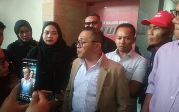 Kasus Dugaan Pembakaran Sajadah, Yai Mim Minta Doa agar Proses Hukum Berjalan Lancar
