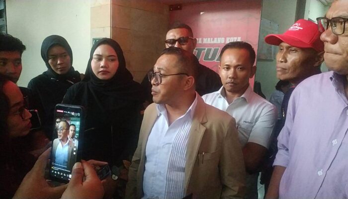 Kasus Dugaan Pembakaran Sajadah, Yai Mim Minta Doa agar Proses Hukum Berjalan Lancar