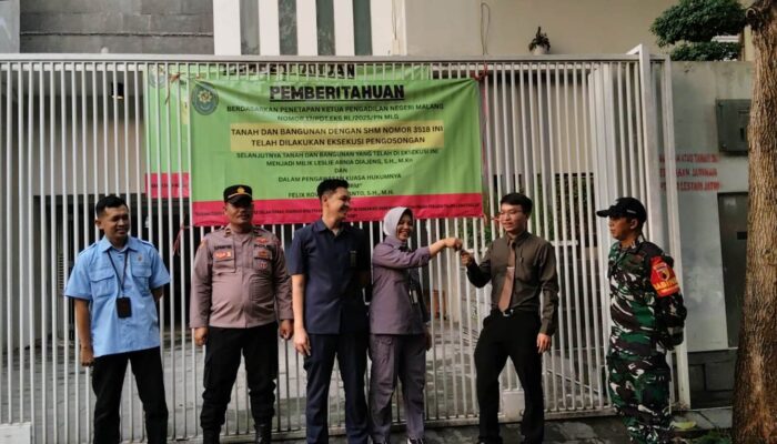 PN Malang Eksekusi Rumah Mewah di Permata Jingga Senilai Rp6,9 M, Penghuni Bertahan Sebelum Akhirnya Dikosongkan