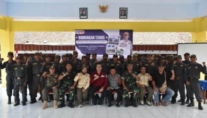 TMMD Ke-126 Bangun Ketahanan Sosial Desa Lebakharjo lewat Penguatan SDM Satlinmas