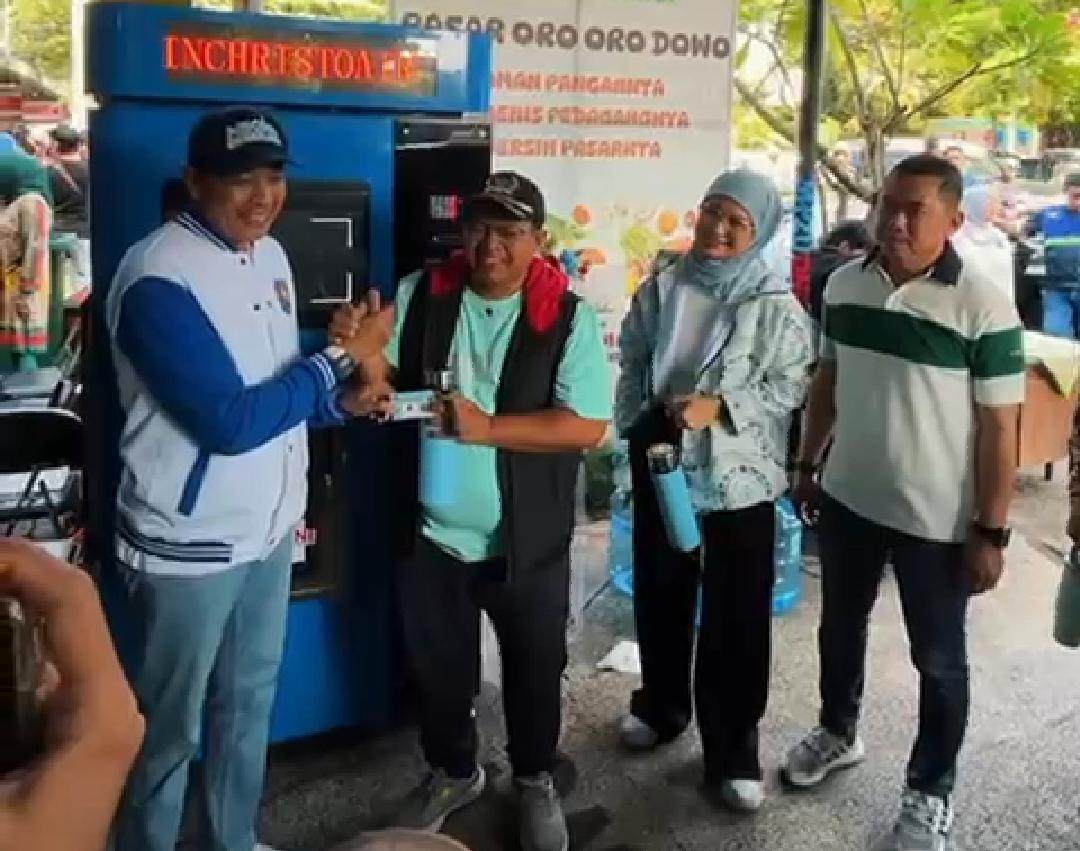 Wali Kota Malang Resmikan Anjungan Air Minum Mandiri di Pasar Oro-Oro Dowo
