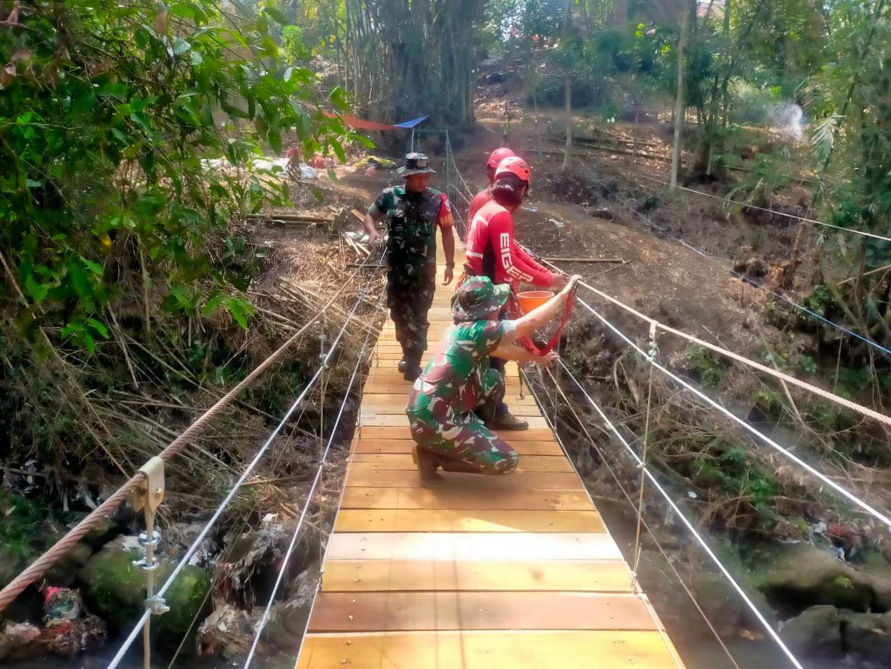 Pembangunan Jembatan Perintis Penghubung Kedungkandang–Polehan Capai 85 Persen