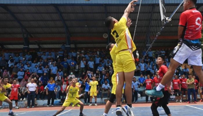 Depohar 30 Sabet Juara Umum Turnamen Voli HUT ke-79 Pomau