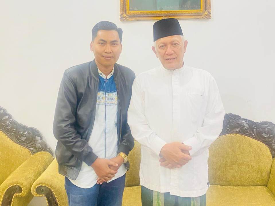 Khidmah Santri: Tradisi Pengabdian, Bukan Eksploitasi di Pesantren