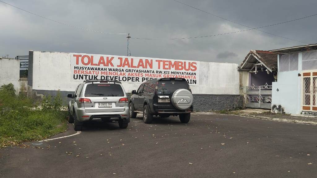 Ketahuan! Pembukaan Jalan Tembus Perumahan Griyashanta Permintaan Developer