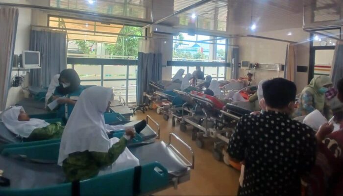 16 Siswa dan 2 Guru MTs Al-Khalifah Kepanjen Diduga Keracunan Makanan Program MBG