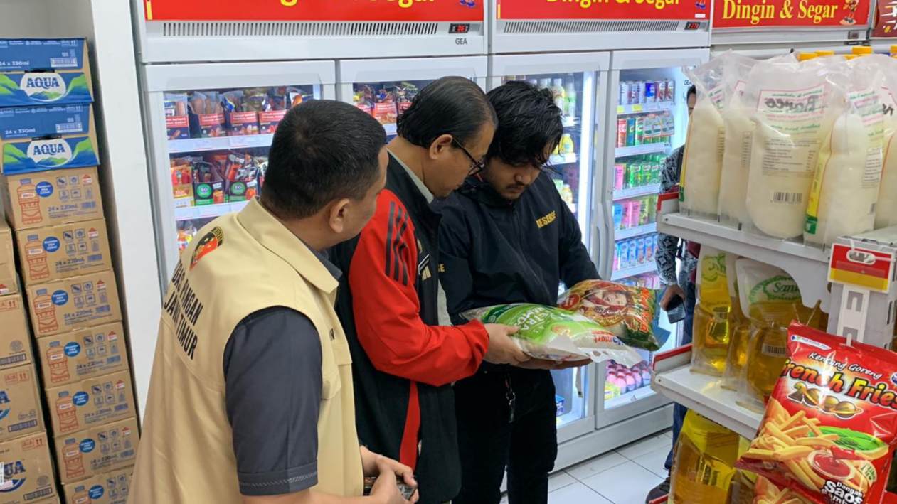 Cegah Lonjakan Harga, Polres Malang Turun ke Pasar Singosari Pastikan Stok Beras Aman