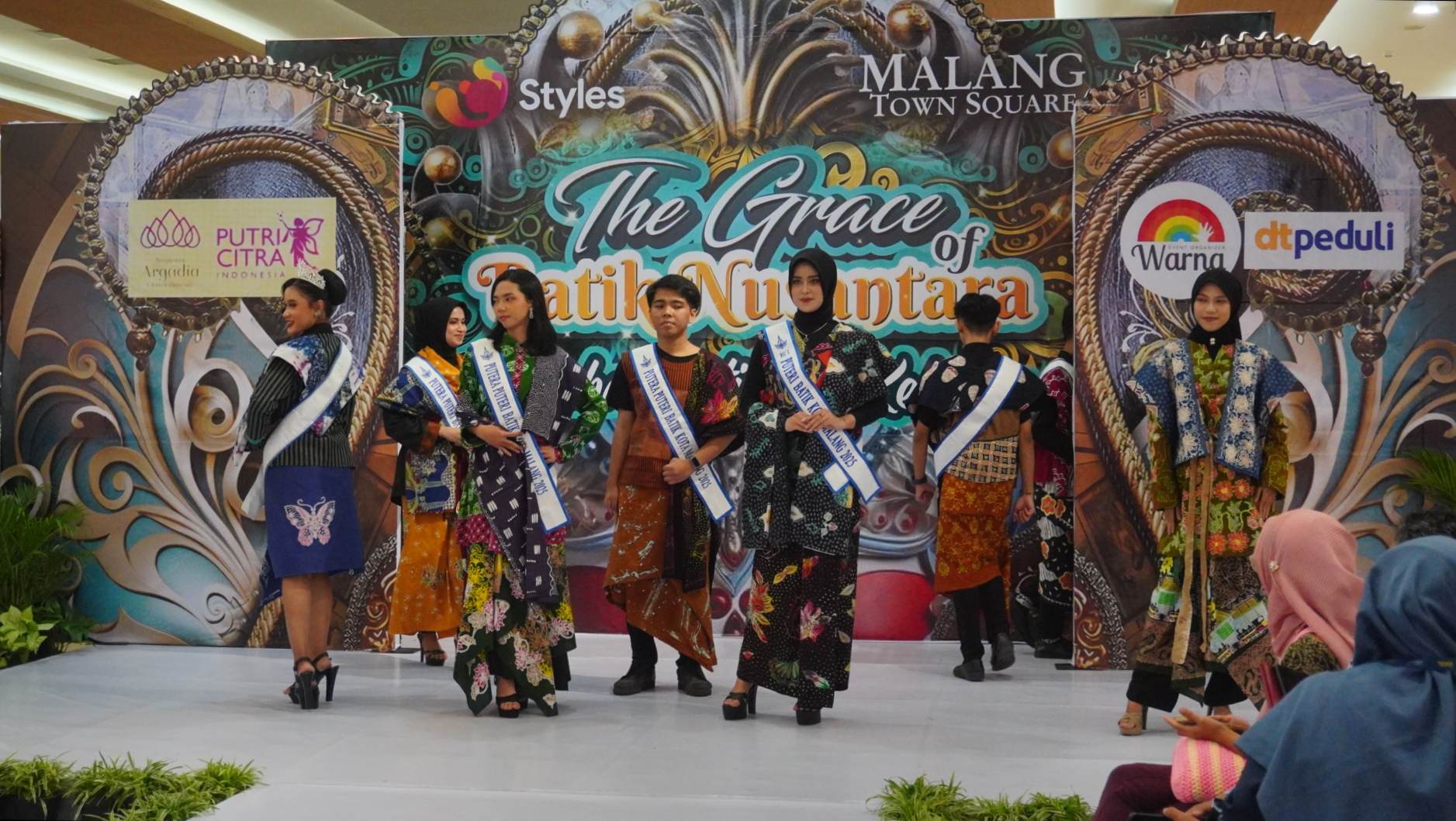Batik dan Kebaya Bangkitkan Ekonomi Kreatif Malang: Ajang di Mall Jadi Magnet Budaya dan UMKM Lokal