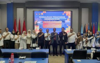 Politeknik Negeri Malang (Polinema) terus memperkuat tata kelola internasional dengan menggandeng Kantor Imigrasi Kelas I TPI Malang dalam kegiatan Sosialisasi Peraturan Keimigrasian untuk Dosen dan Mahasiswa Asing.