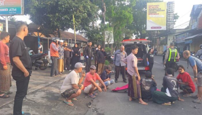 Seorang Lansia Pengendara Motor Tewas di TKP Kecelakaan Mayjend Sungkono Malang