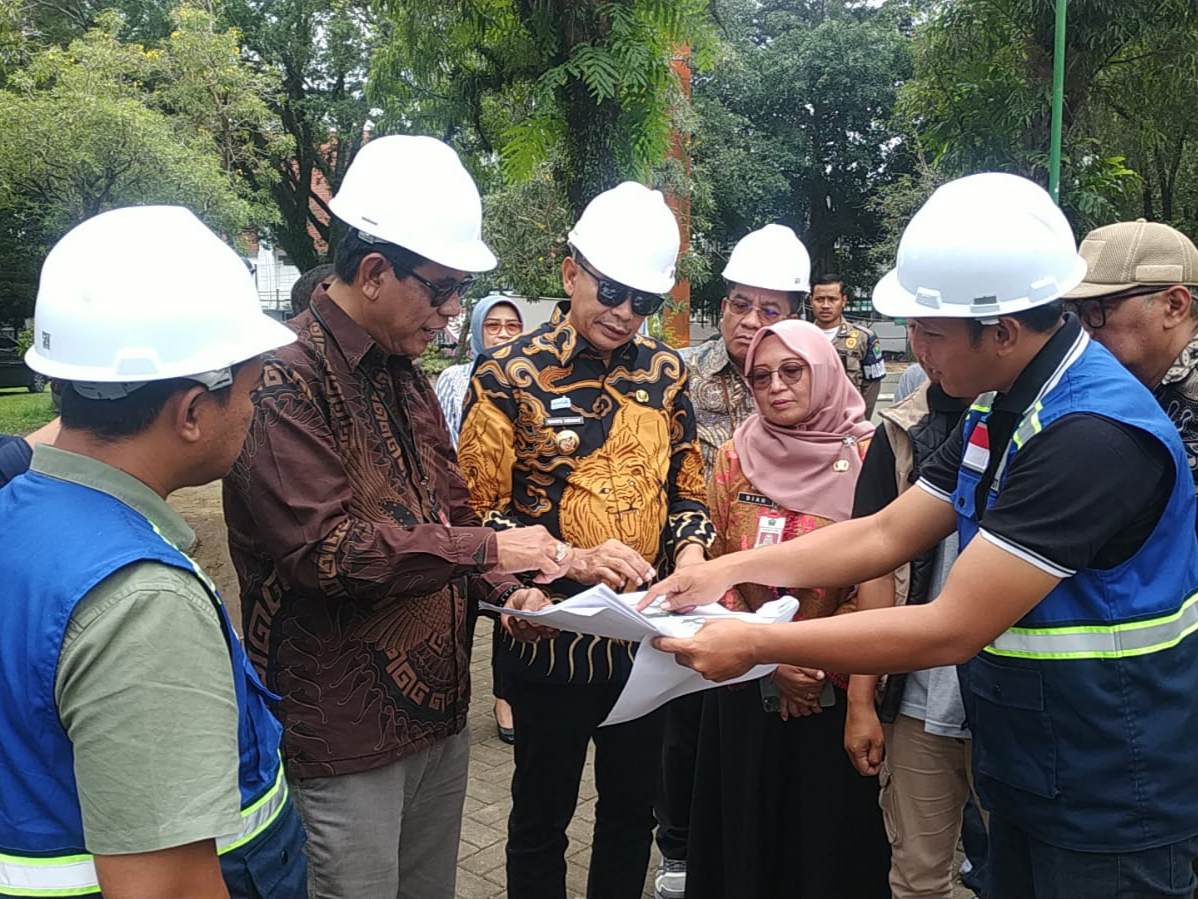Alun-Alun Merdeka Disulap Jadi Taman Keluarga, DLH Pastikan Pohon Tak Ditebang