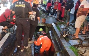 Wanita Paruh Baya Hilang Hanyut di Gorong-Gorong Jalan Sunandar Priyo Sudarmo Malang