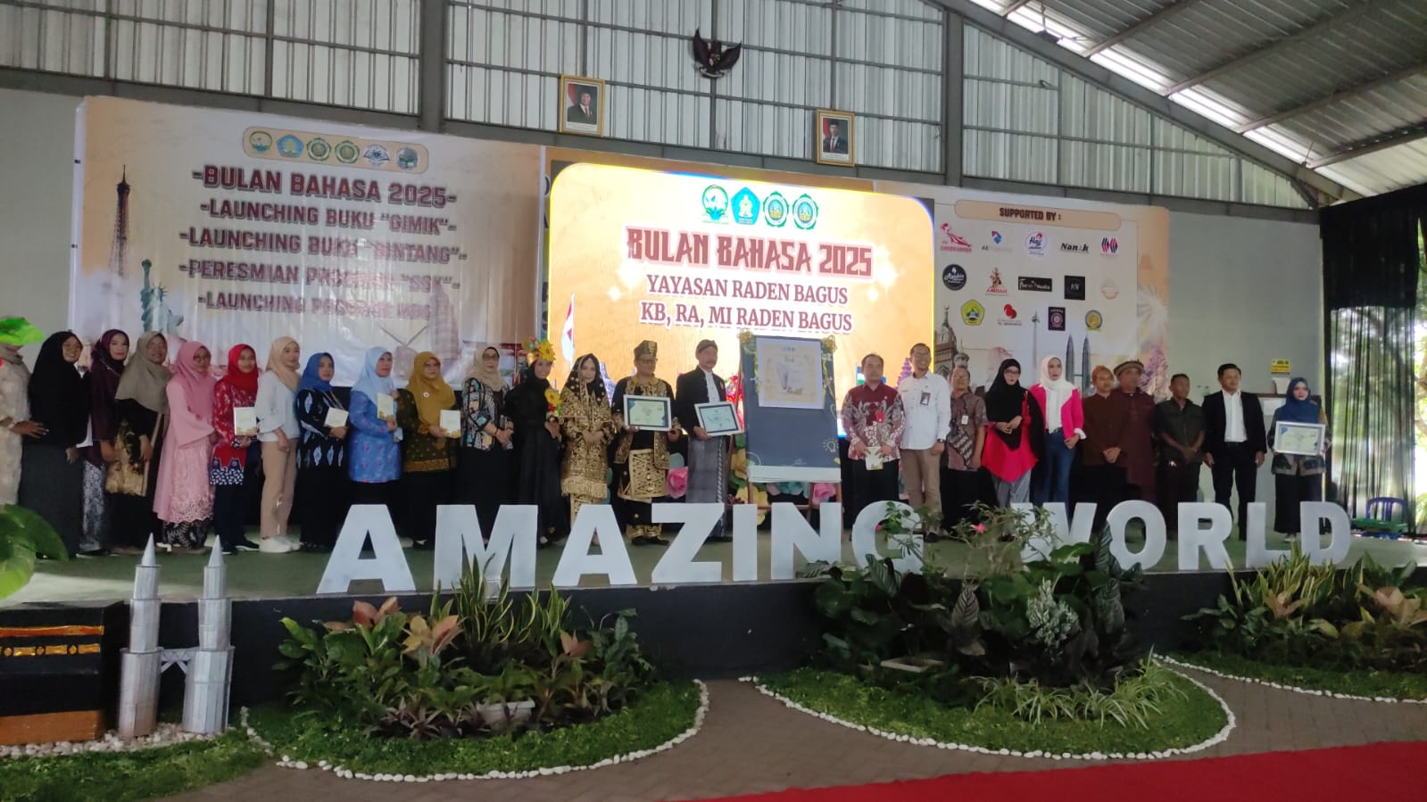 Bulan Bahasa 2025 “Amazing World” di Yayasan Raden Bagus: Meriah, Kreatif dan Penuh Literasi