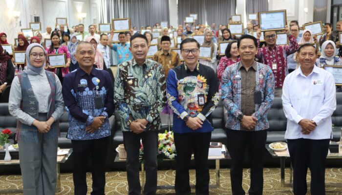 Wali Kota Malang Beri Penghargaan kepada Tim Kesehatan Penopang Sukses Porprov IX Jatim