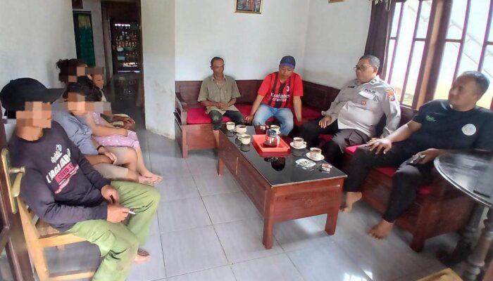 Telepon 110 Gegerkan Polsek Tumpang: Seorang Anak Laporkan Sang Ibu Karena Dipukul