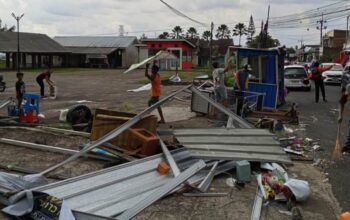 Puting Beliung Terjang Desa Sumbersekar Dau Kabupaten Malang, 80 Rumah Rusak