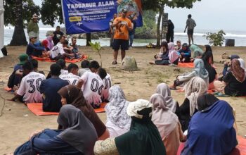 Edukasi Iklim di Pantai Kondang Merak: Kolaborasi Sahabat Alam Indonesia dan MDMC Batu Bangun Ketahanan Ekologi Pesisir
