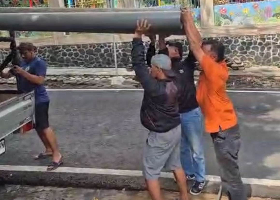 Perumdam Among Tirto Batu Gerak Cepat Benahi Pipa Rusak Akibat Longsor di Sumber Darmi