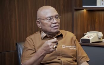 Koordinator tim kuasa hukum Roy Suryo dan kawan-kawan, Petrus Salestinus, menyoroti tajam lambannya penanganan isu dugaan ijazah Presiden Joko Widodo oleh aparat kepolisian. Ia menilai perdebatan publik soal keaslian ijazah tersebut seharusnya bisa dihentikan sejak awal jika Polri mengambil langkah yang lebih tegas.