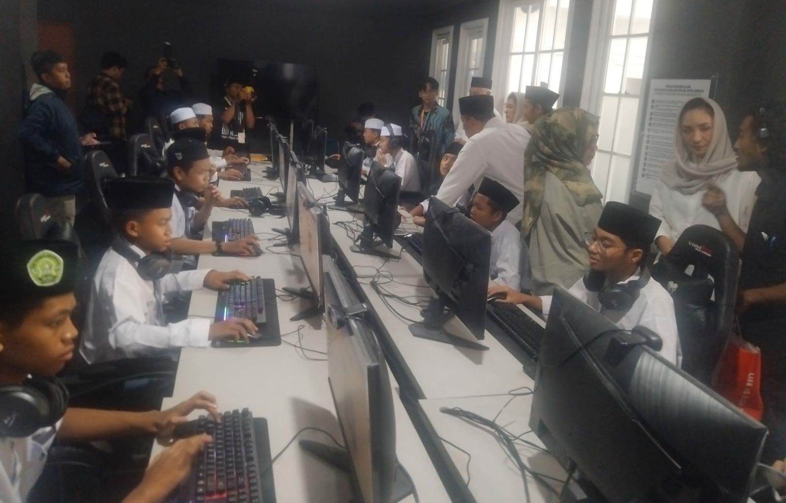 Komdigi RI Masuk Pesantren: PP Tunas Jadi Tembok Baru Lindungi Anak dari Risiko Digital