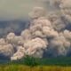 Gunung Semeru Kembali Erupsi Besar, Awan Panas Meluncur Hingga 7 Km