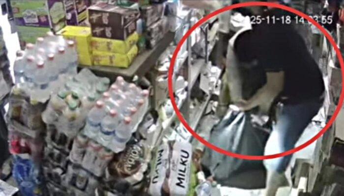Pencurian di Pertokoan Pasar Bandung Jombang Terekam CCTV, Kerugian Capai Rp 4 Juta