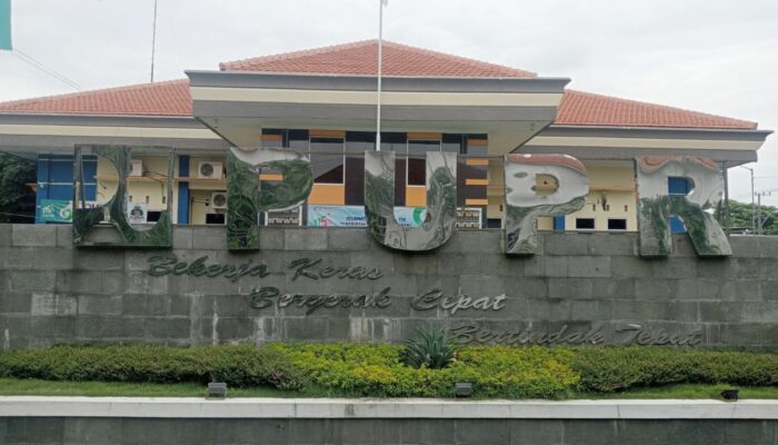 Bupati Jombang Perintahkan Evaluasi Ketat Kinerja OPD dan Realisasi Anggaran APBD 2025