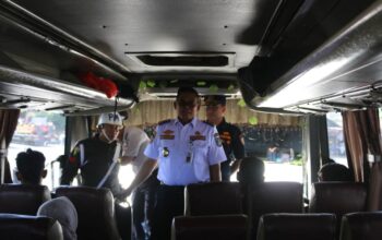 Jelang Nataru, Dishub Jombang Gelar Operasi Gabungan Penertiban Angkutan
