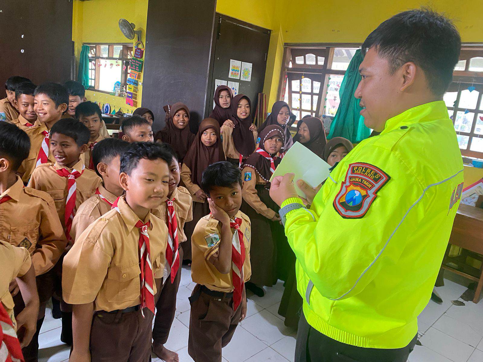 Satlantas Polres Malang Bentuk Generasi Tertib Lalu Lintas Lewat Pendidikan Sejak Usia Dini