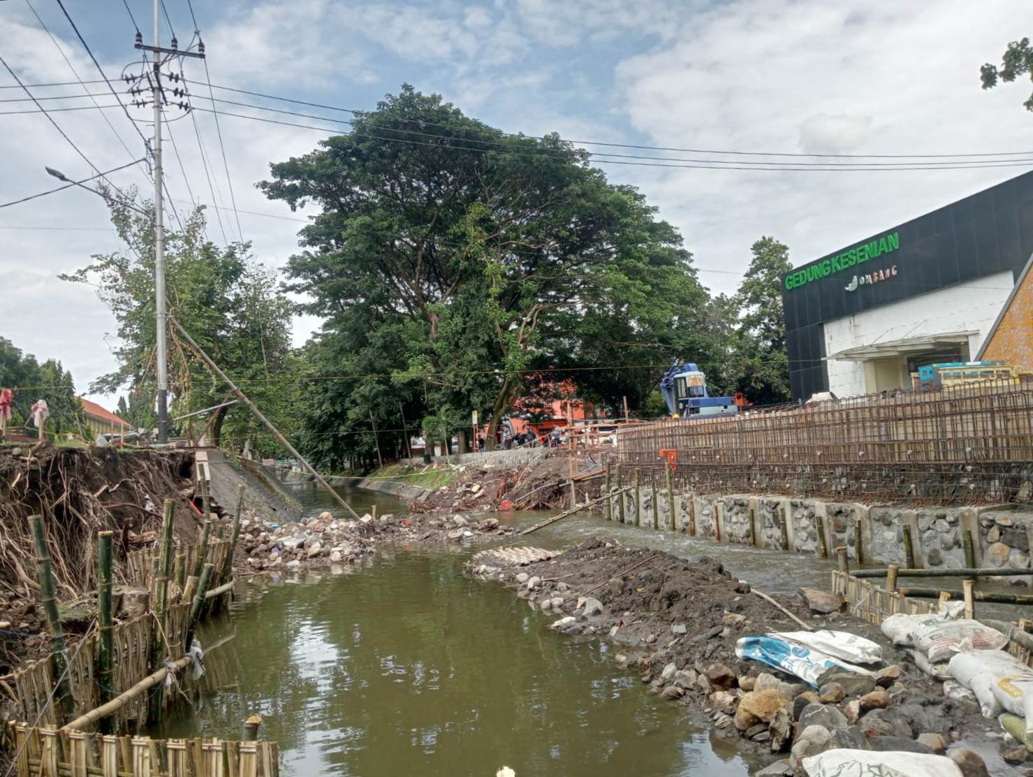 Minus 7 Persen, Kontraktor Proyek Jembatan Gedung Kesenian Jombang Ajukan Adendum Waktu
