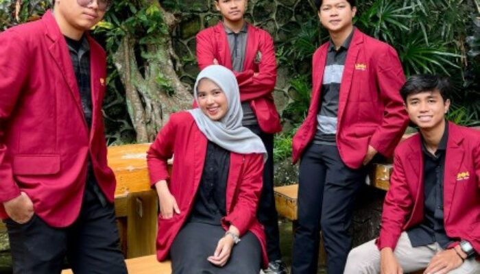 5 Mahasiswa UMM Ciptakan Platform Khusus Jual-Beli Bahan Bangunan