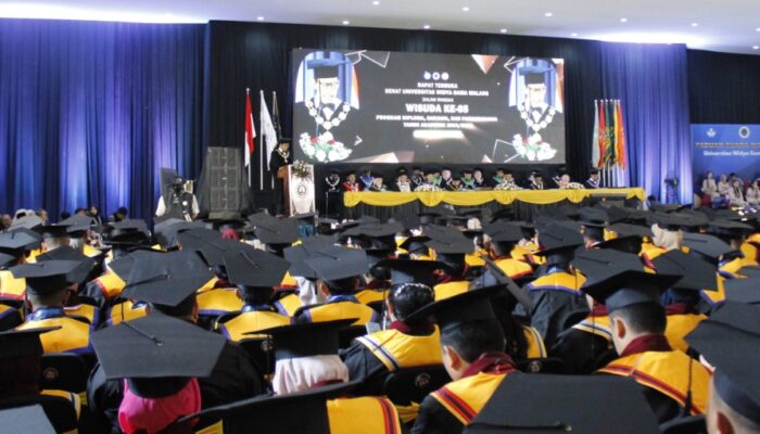 Universitas Widya Gama Malang Gelar Wisuda ke 85, Terus Berikan Kontribusi Positif