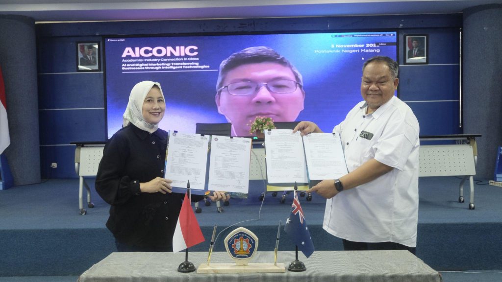 Rangkaian AICONIC (Academia-Industry Connection in Class) 2025 di Jurusan Administrasi Niaga Politeknik Negeri Malang yang mengusung tema “AI and Digital Marketing: Transforming Businesses through Intelligent Technologies” ini berlangsung akrab dan penuh percakapan bernas pada Senin (3/11).