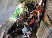 Hujan Deras Picu Longsor di Giripurno Batu, Dapur Rumah Warga Roboh Tertimbun Material Tebing