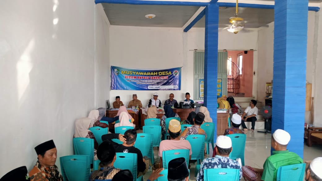 Pemerintah Desa Tobai Timur, Kecamatan Sokobanah, Kabupaten Sampang Madura, bersama Badan Permusyawaratan Desa (BPD) melaksanakan Musyawarah Desa. Sabtu (27/10/25).