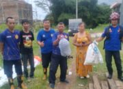 Teror Cobra di Permukiman Pakis, Damkar Kabupaten Malang Evakuasi Puluhan Anakan Ular Berbisa