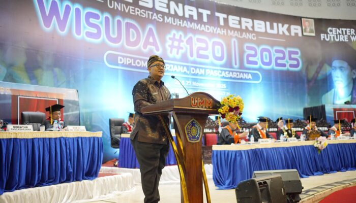 Alfi Nurhidayat Getarkan Wisuda UMM : Hidup Tak Punya Garis Akhir, Terus Melangkahlah