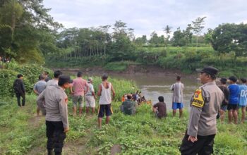 Remaja Tenggelam saat Memancing di Sungai Brantas, Pencarian Dihentikan karena Malam