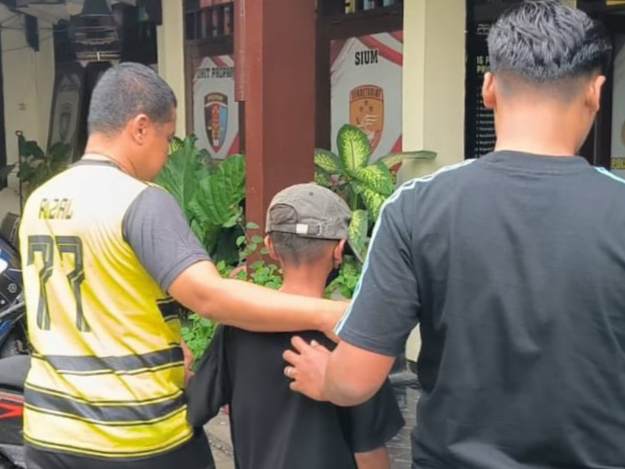 Terekam CCTV Curi Motor, Bocah Kelas 5 SD di Jombang Ditangkap Polisi