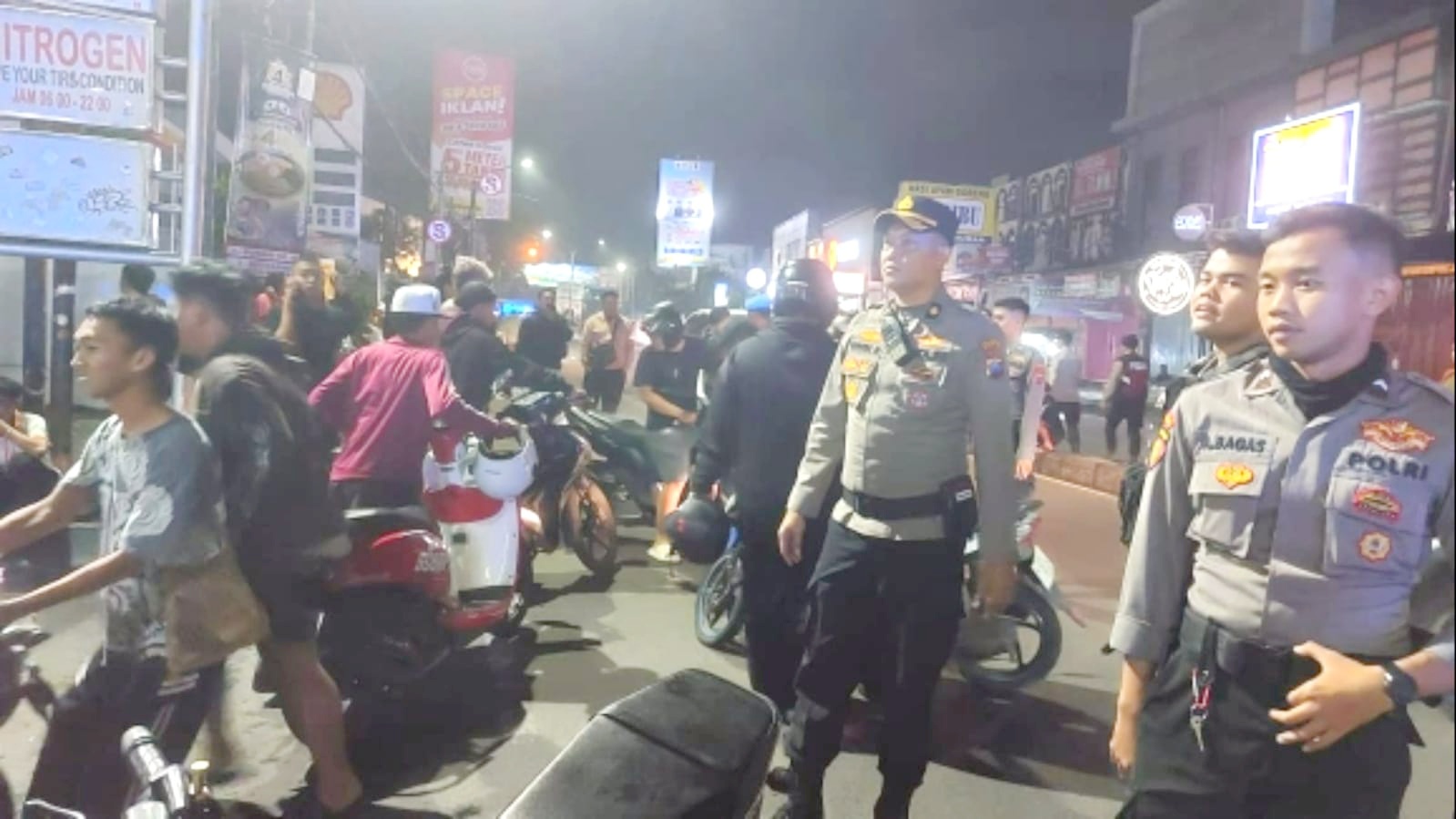 Polresta Malang Kota menindak tegas balap liar dan knalpot bising melalui Patroli Blue Light.