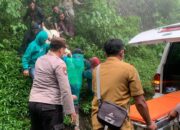 Fortuner yang Dikemudikan Polisi Berpangkat Kombes Pol Terjun ke Jurang Bromo, Dua Penumpang Tewas