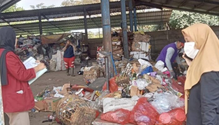 DLH Kota Batu Dorong Dapur SPPG Kelola Sampah Mandiri, TPS3R Fokus Layani Warga