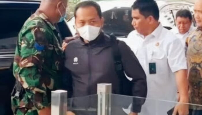 Kejagung Serahkan Kajari dan Kasi Datun ke KPK Terkait Kasus Pemerasan dan Suap Perkara Baznas